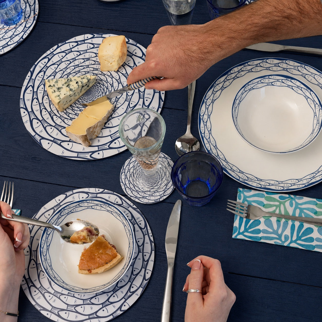 Pilchard Pool Placemat & Coasters Gift Box-SeaKisses
