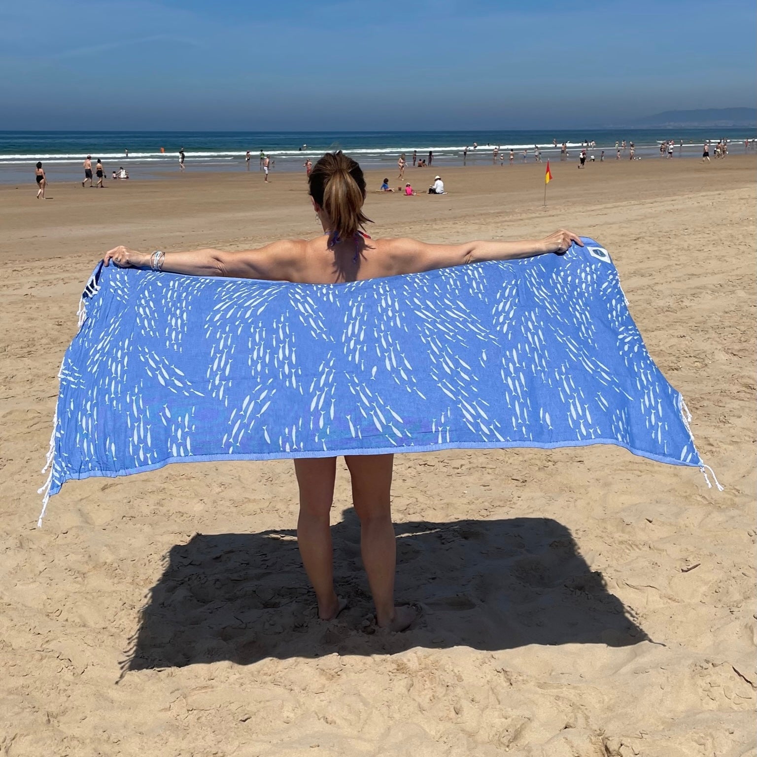 Tiny Fish Beach Sheet (100% Cotton Fast Drying Beach Towel)-SeaKisses